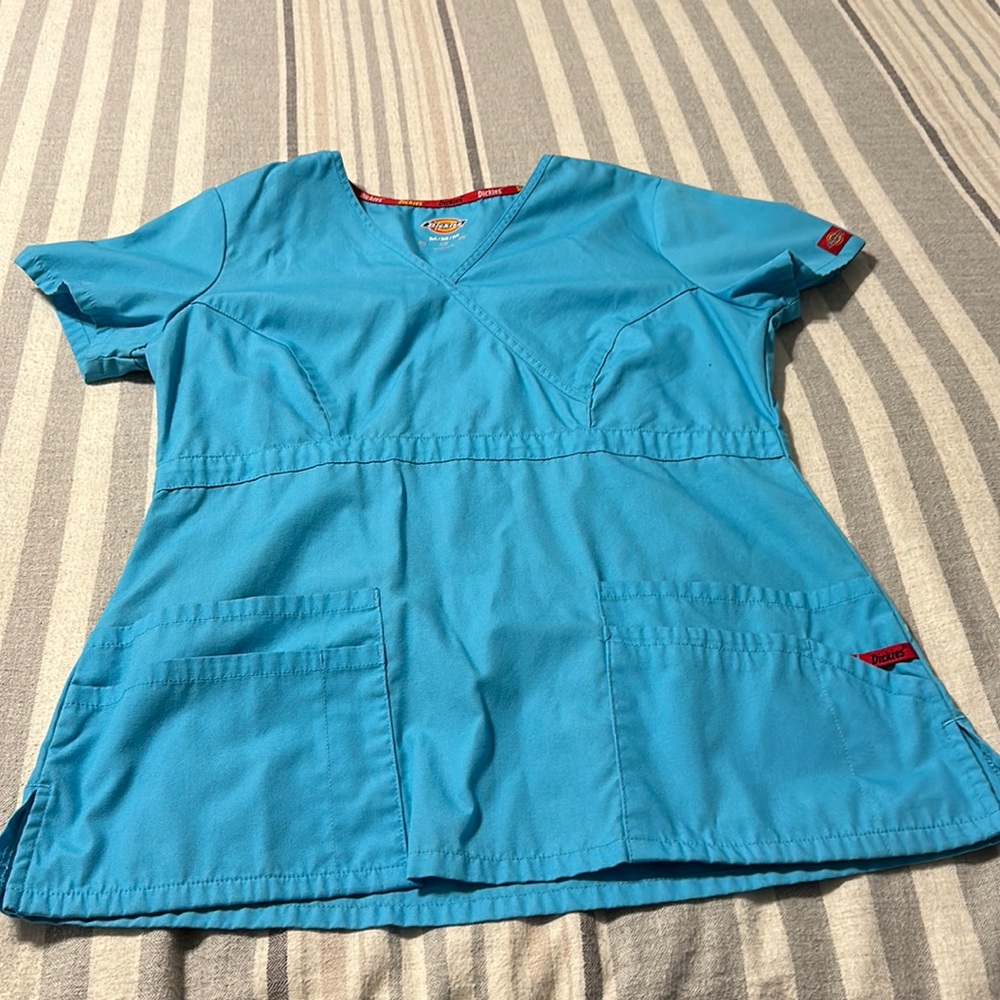 Dickies Scrub Top